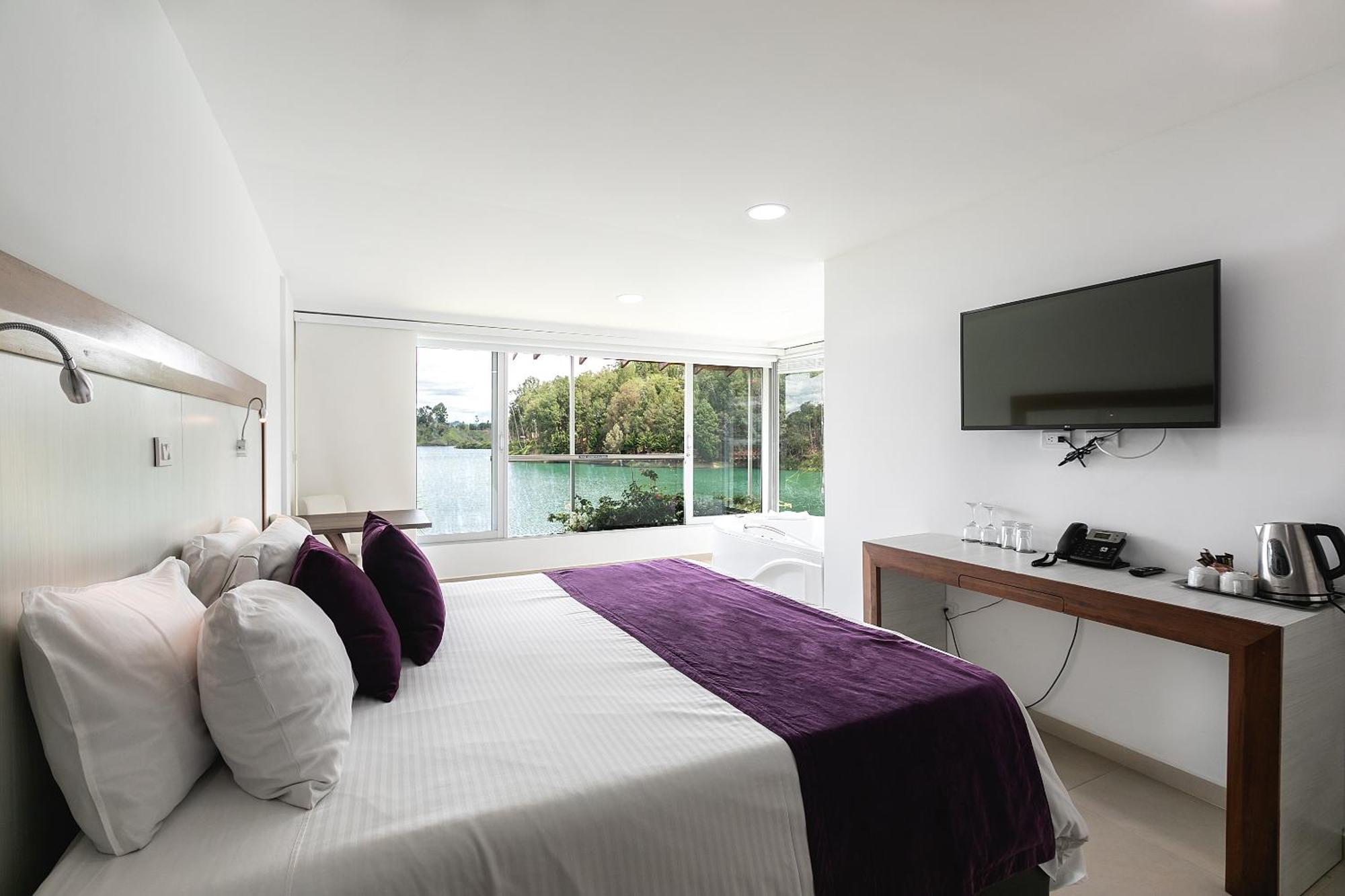 Hotel Los Recuerdos Guatape Ngoại thất bức ảnh