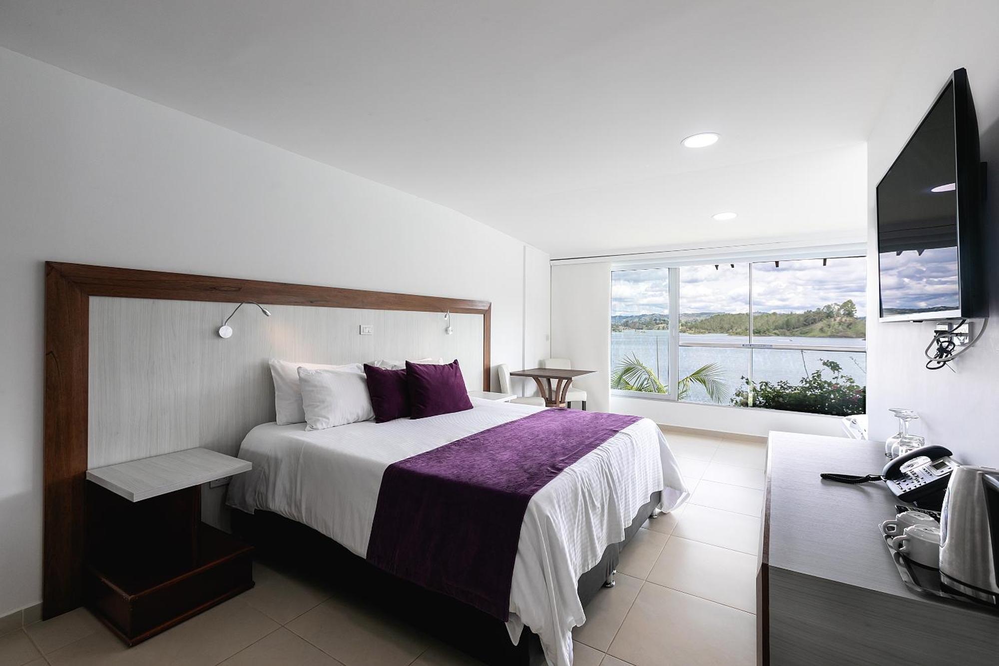 Hotel Los Recuerdos Guatape Ngoại thất bức ảnh