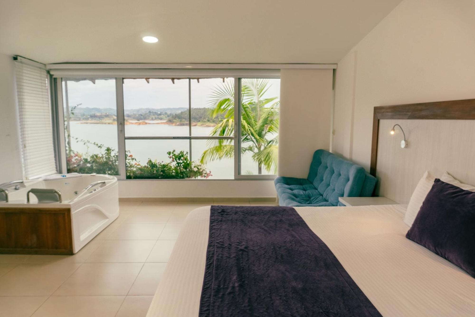 Hotel Los Recuerdos Guatape Ngoại thất bức ảnh